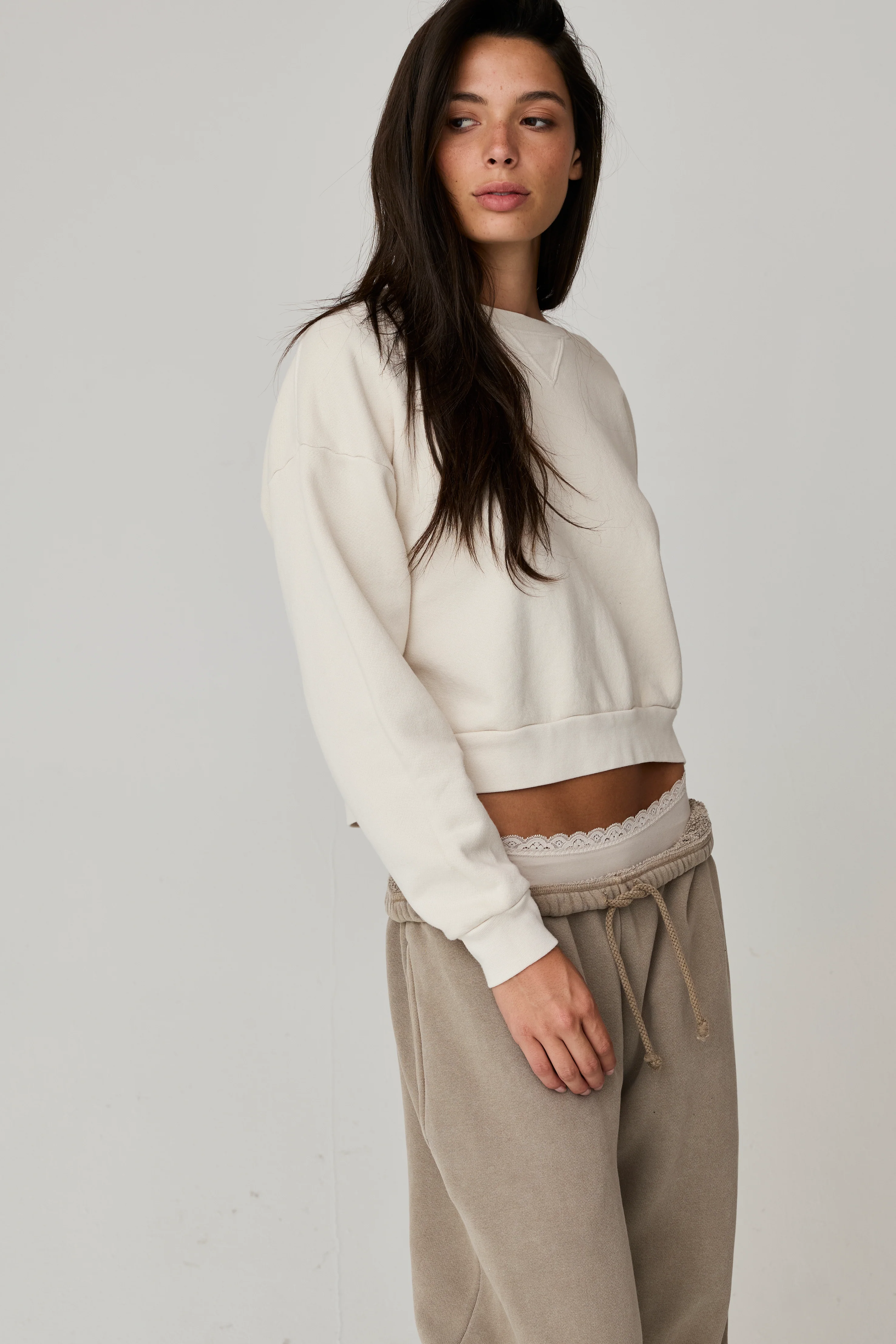 Sebi Crewneck - Image 8