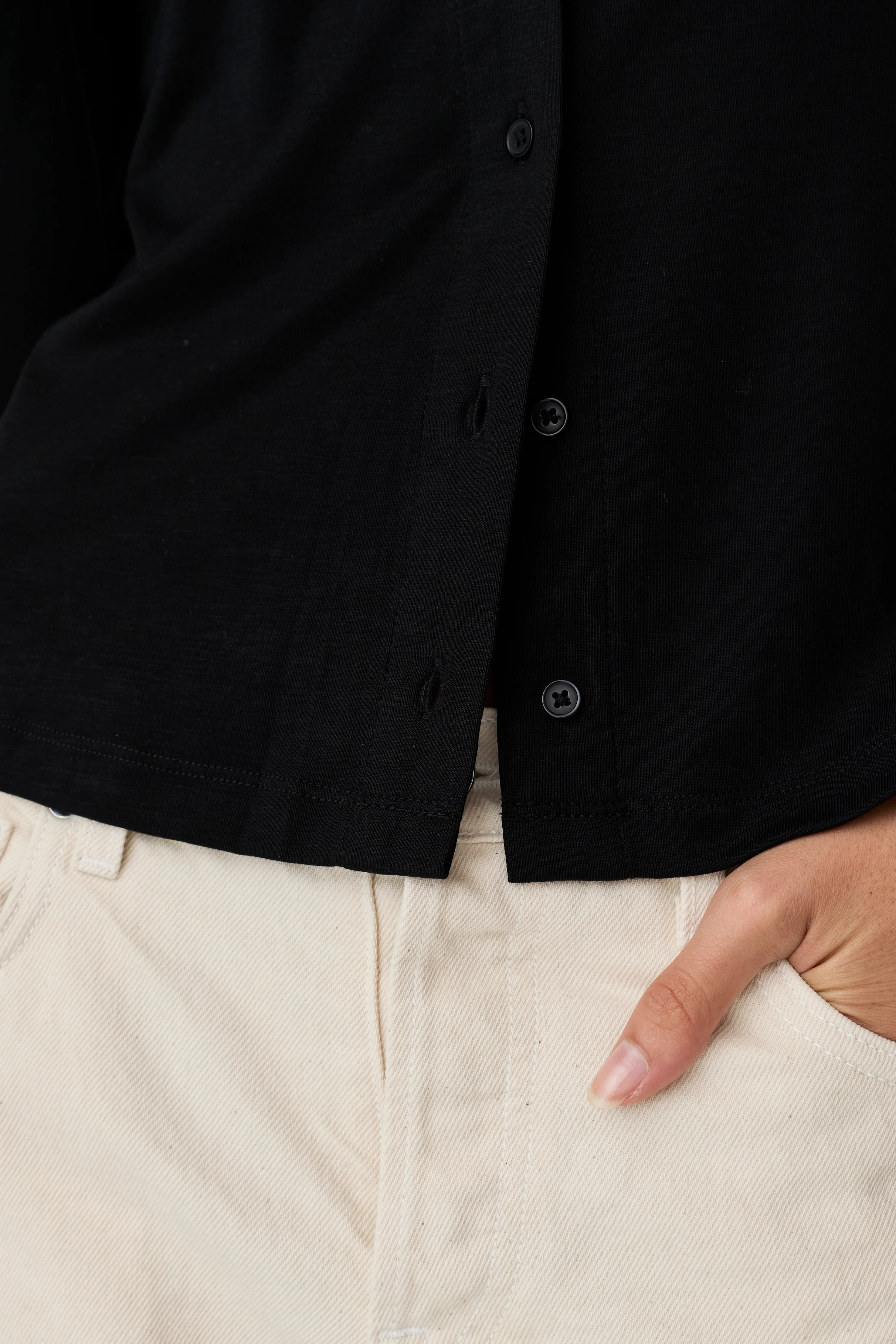 Sari Collar Shirt - Image 13